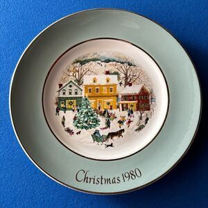 1980 Avon‎ Christmas Plate Collection - Eighth Edition - Country Christmas